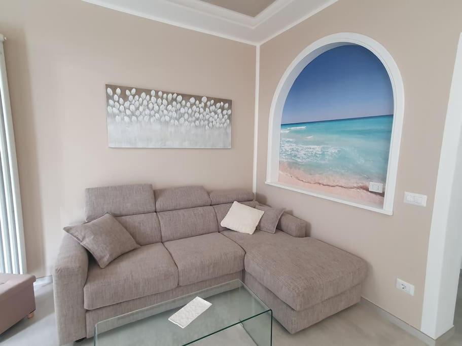Lecci Al Mare Apartment San Vincenzo Bagian luar foto