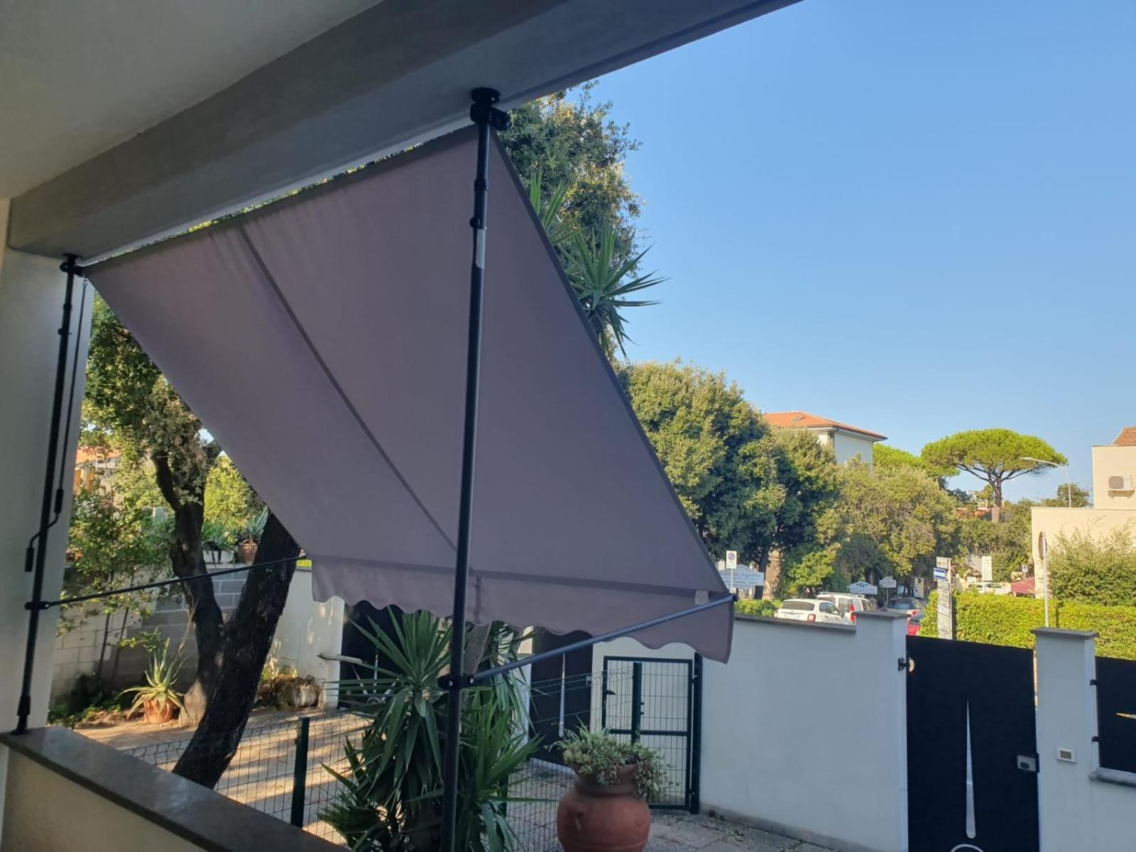 Lecci Al Mare Apartment San Vincenzo Bagian luar foto